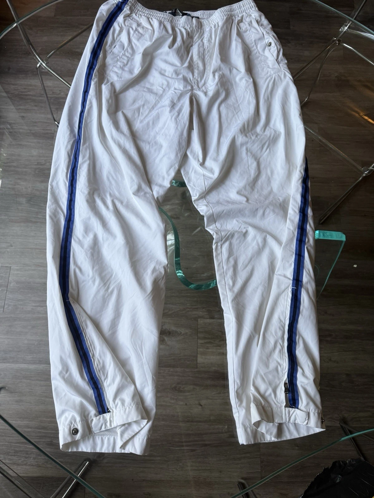 Vintage Polo Ralph Lauren Track Pants Mens Large White Windbreaker Blue Stripe
Opens in a new window
