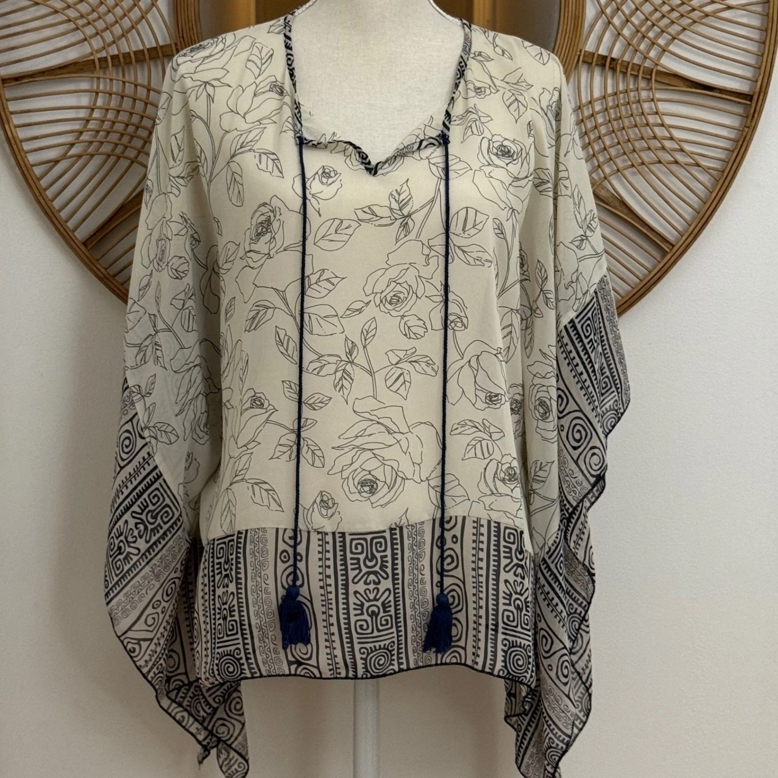 ODDY Kaftan Poncho Blouse One Size Festival Sheer Resort Boho Tribal Fairy
Opens in a new window or 