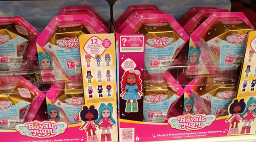 YOU PICK ROBL0X Royale High MYSTERY FRIENDS Figure CODE ONLY ***DISCONTINUED!*** - Picture 4 of 25