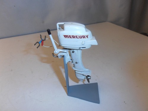 Toy Mercury 200 Outboard Motor - Picture 6 of 6