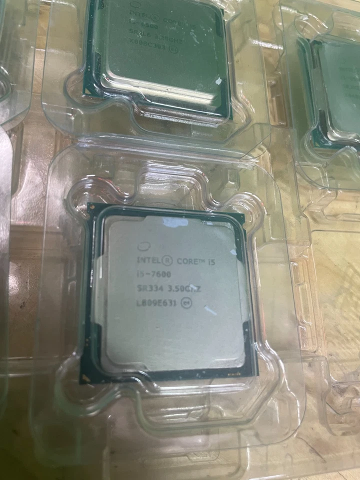 LOT OF 7 - Misc processors - AS IS - PARTS - i5 6500 , 7600, 8500 - read notes - Image 4 of 4