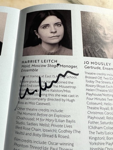 Theatre programme stage play signed by cast inc Ralph Fiennes and Miranda Raison - Picture 9 of 10