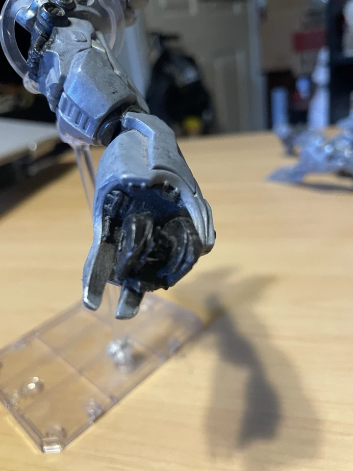 Figura de acción robot NECA Pacific Rim Jaeger Striker Eureka 7" pierna rota Foto 4 de 4