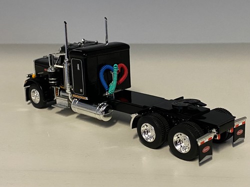 DCP 1/64 ALL BLACK PETERBILT 359 36" W/ 270" FRAME (6" long) - 第 2/2 張圖片