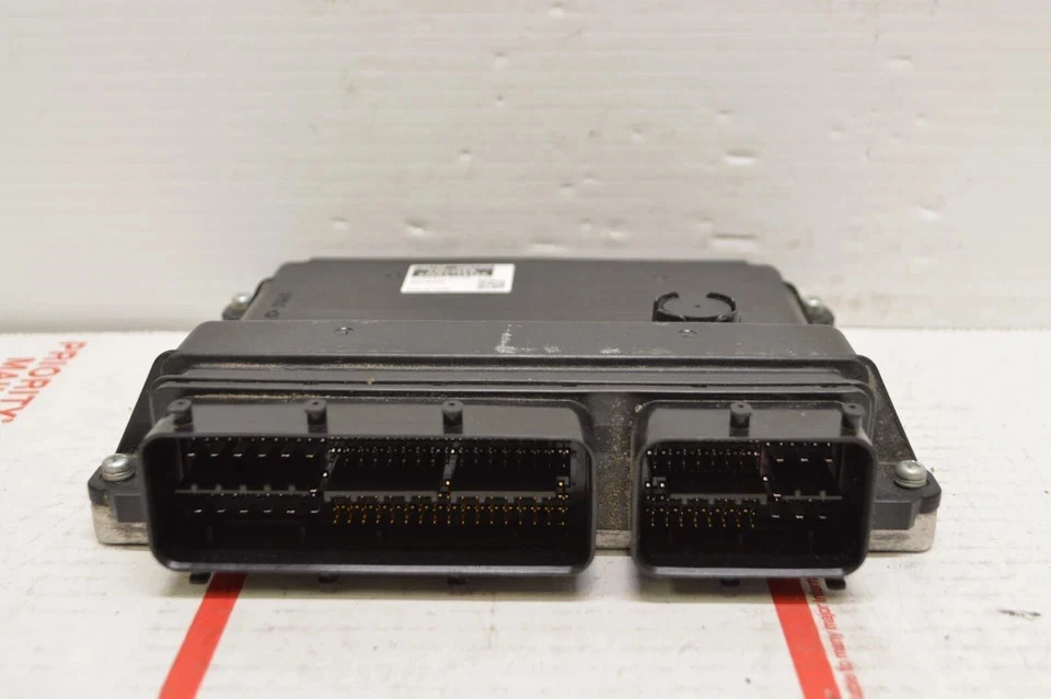 Unidad de módulo de control del motor Lexus CT200H 89661-76160 2015-2017 Ecm I42 041 Foto 2 de 4