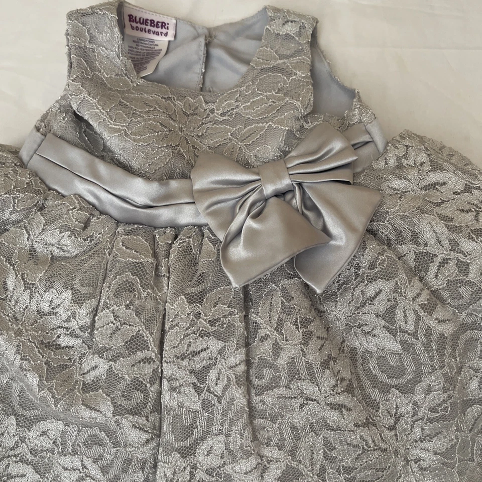 Vestido Bebé Niña Blueberi Boulevard Plateado Fiesta Brillante Lazo Infantil Talla 3/6 Foto 2 de 4