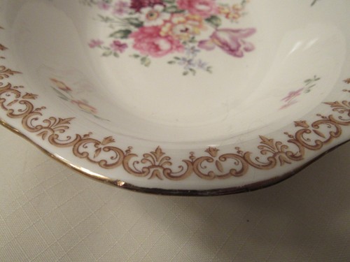 CROWN STAFFORDSHIRE ENGLAND'S BOUQUET 10"VEGETABLE BOWL - Picture 3 of 10