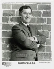 1993 Press Photo Jack Hallett stars on "Bakersfield, P.D.," on Fox. - lry27873