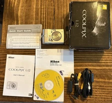 Nikon COOLPIX L12 7.1MP Digital Camera Silver - Does Not Turn On