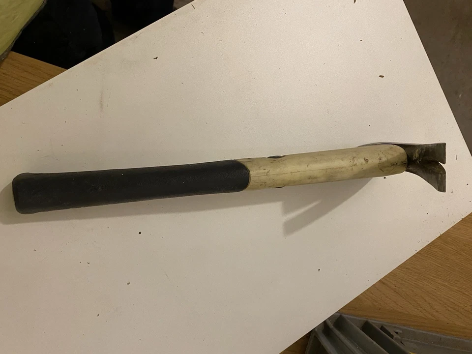 Estwing 21oz weight forward hammer vintage - Image 2 of 4