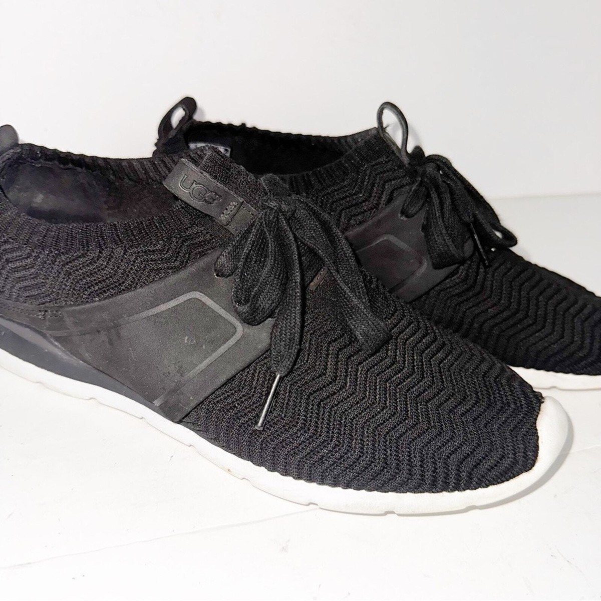 UGG Black Willows Sneaker 8.5 Lightweight Comfort | eBay