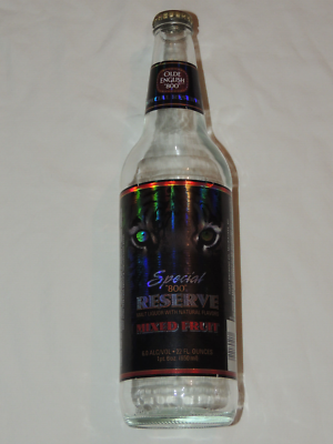 1- 22 OZ OUNCE GLASS BOTTLE OLDE ENGLISH SPECIAL 800 RESERVE MIXED