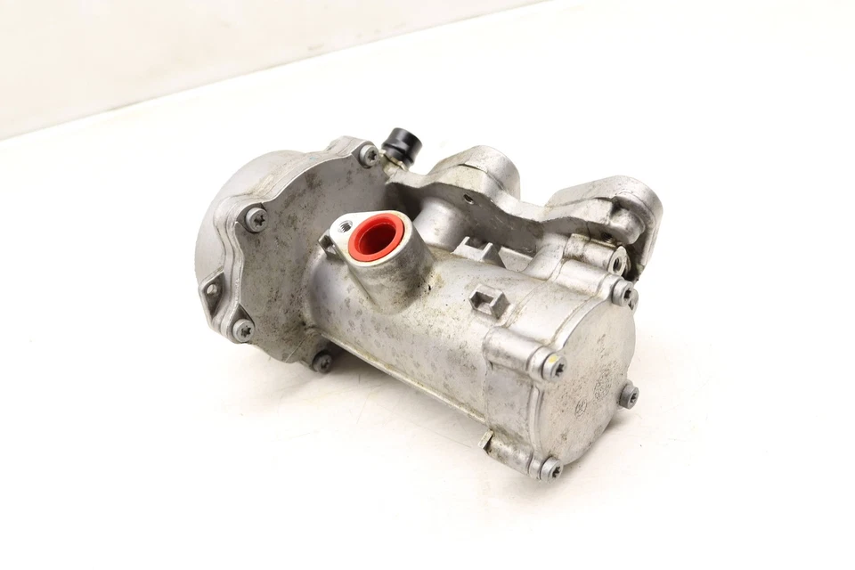 BMW M3 2015-2018 3,0 L - Bomba de vacío del motor 7847203 Foto 2 de 4