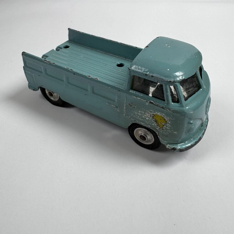 Camión de remolque vintage Corgi Toys 21101/59 Volkswagen turquesa hecho en Gran Bretaña Foto 2 de 4