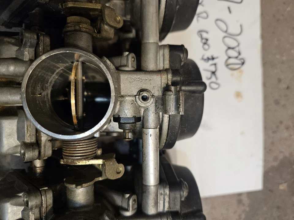 Carburador carburador Suzuki GSX-R600-750 GSXR600 1997 97 y 2000 00 Foto 4 de 4
