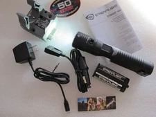 STREAMLIGHT Stinger 2020 Rechargeable LED Flashlight Kit Extra Battery Plus Look