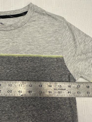 Art Class Boys Tee Shirt Gray Color block Tan Palm Tree Graphic Tee 10 12 - Picture 7 of 11