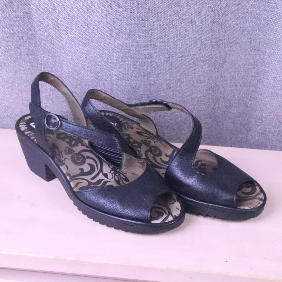 Sandalias Fly London para mujer 40EU 9US 6.5UK negras con cordones de cuero WELY439FLY Foto 2 de 4