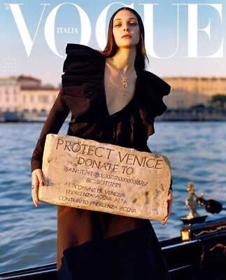 つくし　Vogue Italia つくし Vogue Italia VOGUE ITALIA Magazine February 2020 VITTORIA