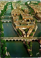 Flying over Paris France, Pont Neuf Bridge, Palace De Justice Postcard