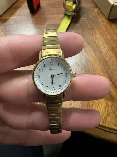 Timex Indiglo Quartz Watch Vintage Stretchable Band Bracelet Medium/ Small Wrist