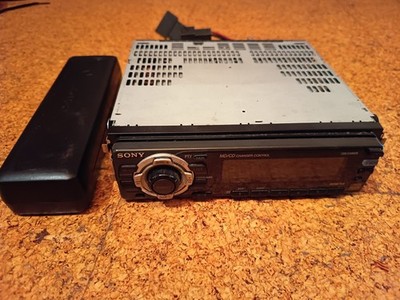 Sony CDX-C4900R Autoradio CD Player mit Anschluss für CD Wechsler