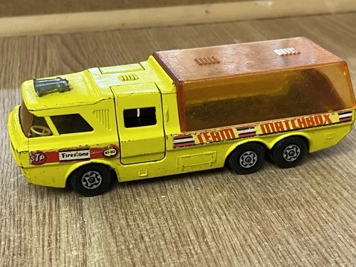 MATCHBOX SUPER KINGS #K-7 RACING CAR TRANSPORTER VINTAGE 1970'S DIE CAST MODEL