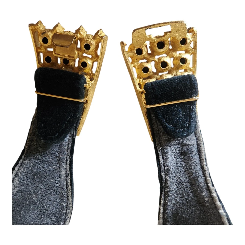 Vintage Carlisle Women's Belt Size Medium Black Velvet Jeweled Gold Buckle 80s - Image 3 of 4