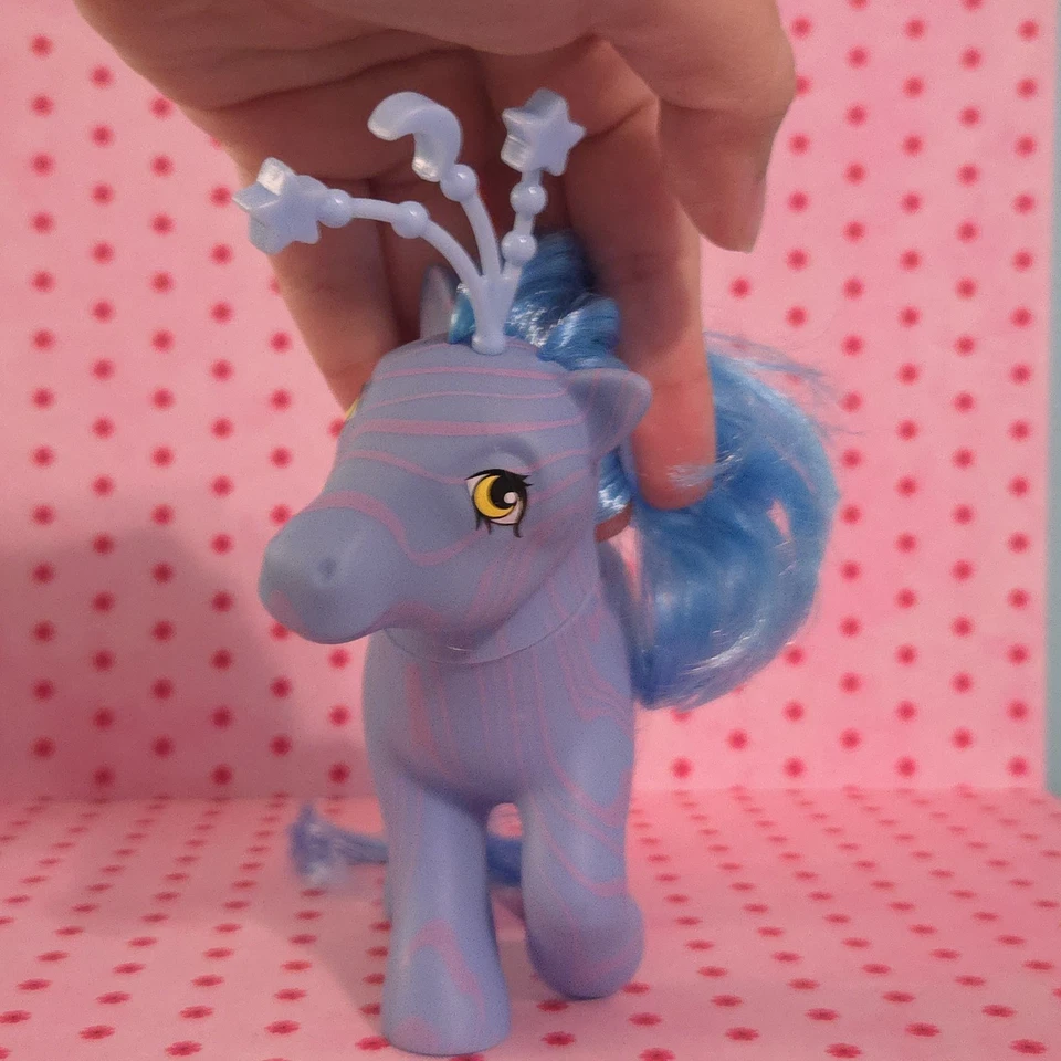 My Little Pony NOVA 2023 40th Anniversary Celestial Pony *No Brush* - Image 3 of 4