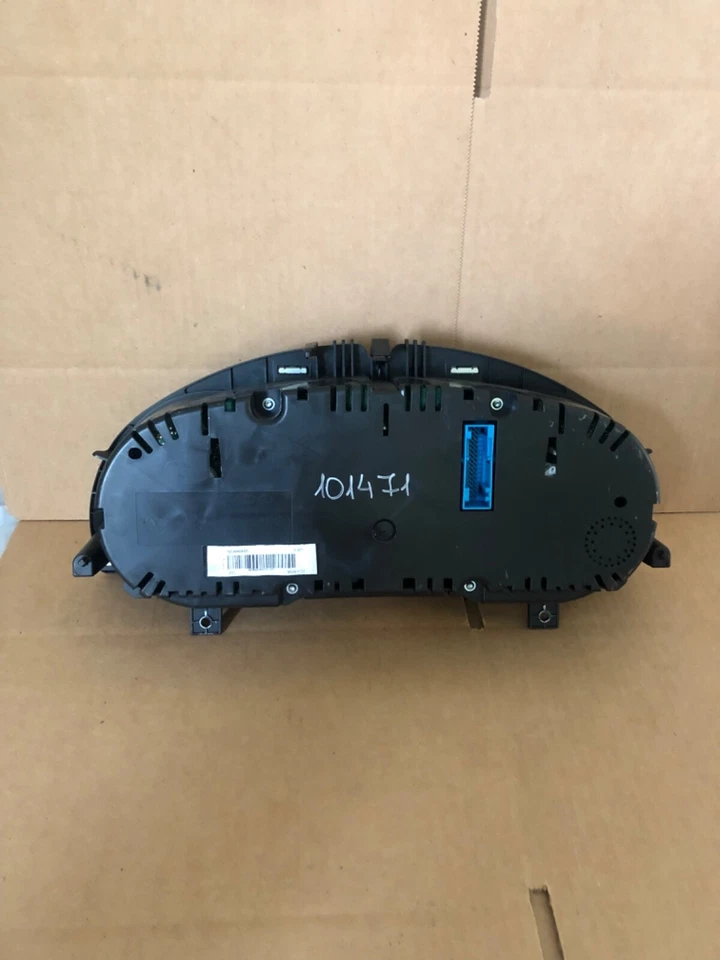 Cuadro de instrumentos velocímetro Volkswagen CC 2013-2017 millas 3C8920971E Foto 3 de 3