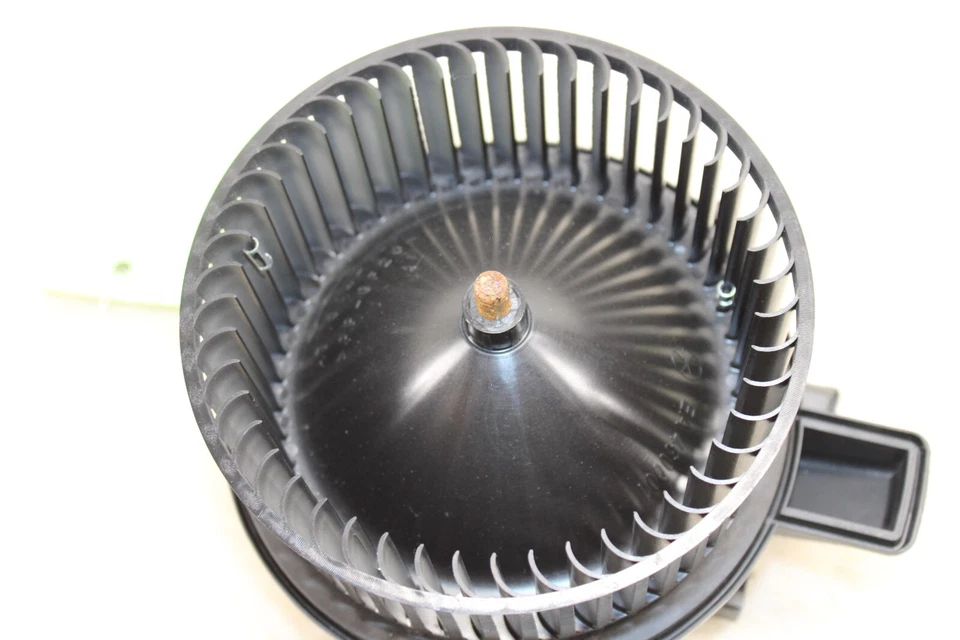 Motor soplador Audi SQ5 Q5 2018-2024 4M1820021B OEM KX170 Foto 2 de 4