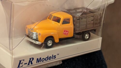 INCREDIBLE BUSCH HO SCALE TRUCK NIOB GREAT FOR YOUR TRAIN SETS MADE IN GERMANY - Picture 1 of 24