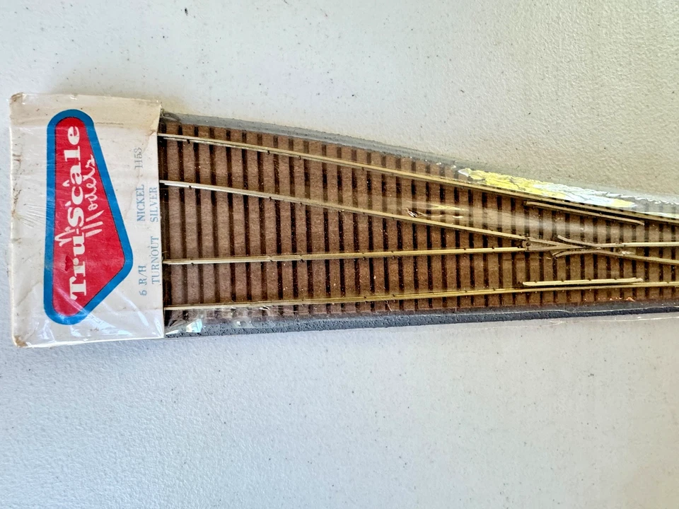 Tru-Scale #1153 HO Nickel Silver #6 Right Hand Turnout -NOS sealed - Image 3 of 4