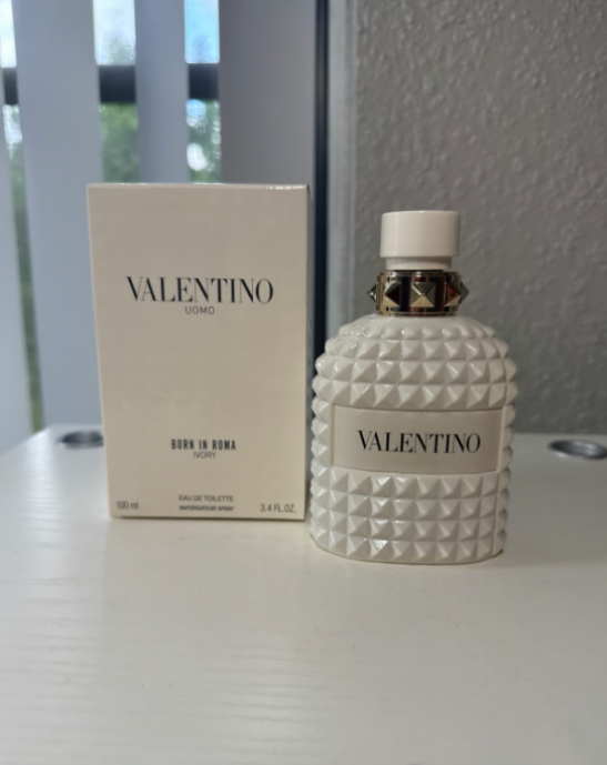Valentino Uomo Born In Roma Rendez-Vous Ivory Eau de Toilette 3.4