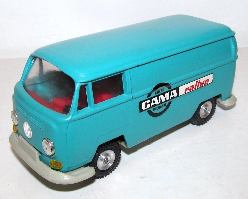 Gama Mini 1/43 Scale - 9530 Volkswagen T2 T2A Bay Bully Red Vintage Model Car