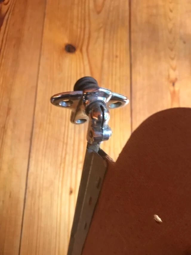 1955 1956 1957 Chevrolet Bel Air 150 210 Nomad Sun Visor SUNVISOR Original GM - Imagem 2 de 4