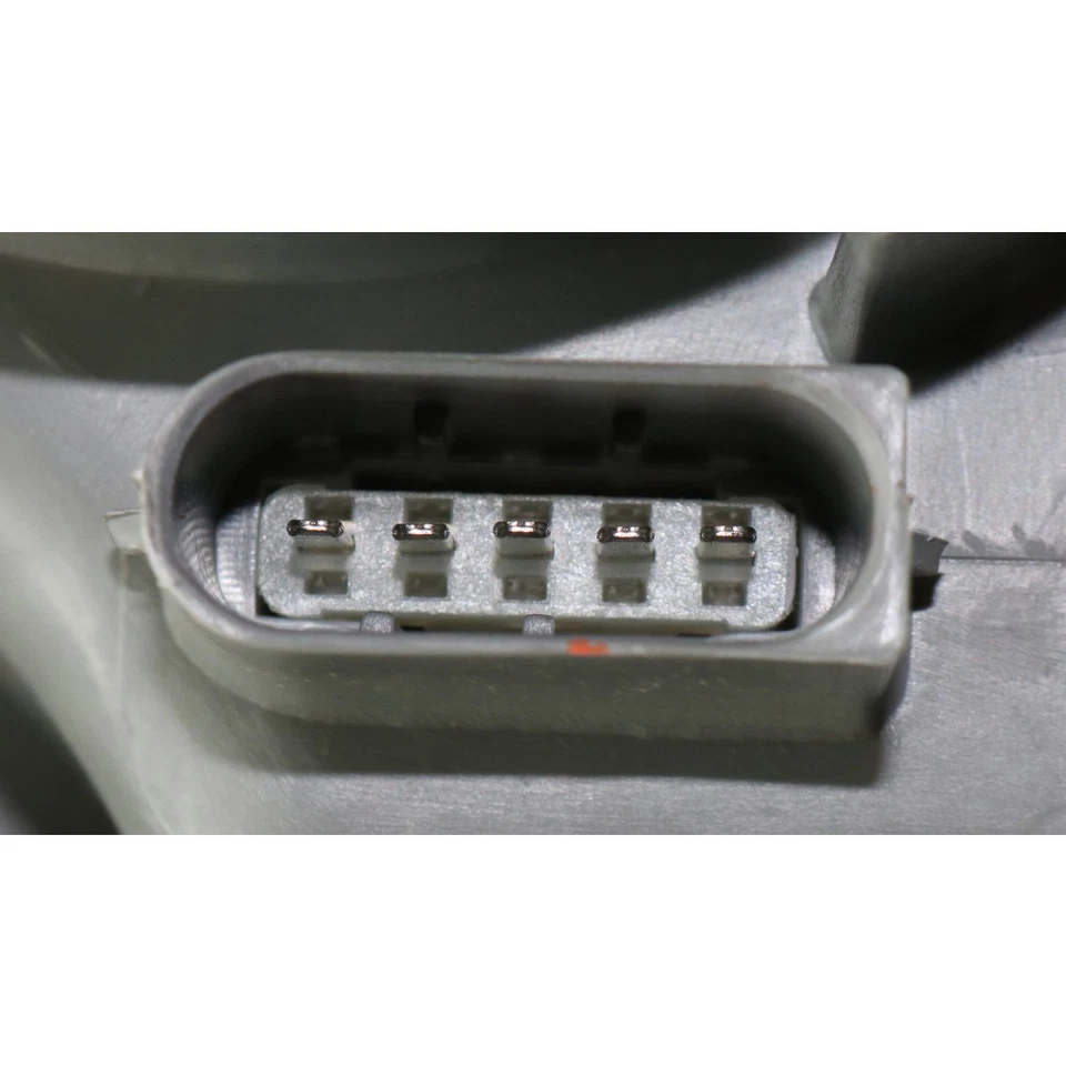 For Mercedes-Benz CLK500/CLK55 AMG Headlight 2003-2006 Driver & Passenger Pair - Image 3 of 4