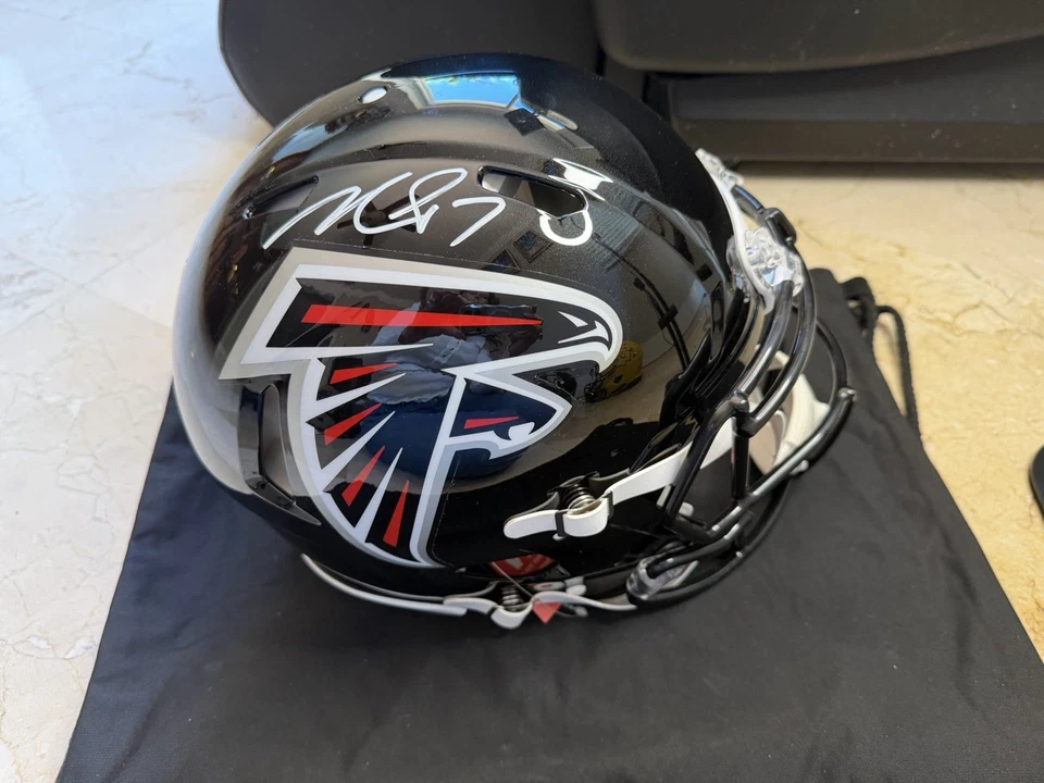 Michael Vick Signed Atlanta Falcons Helmet F/S Authentic Beckett COA - Image 3 of 4