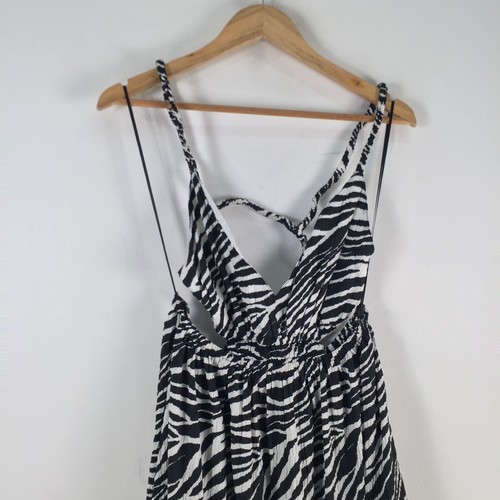 Miss selfridge womens maxi dress size 16 fit flare black white zebra print095879 - Picture 2 of 11