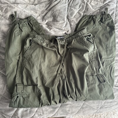 Women s FB Sister Dark Green Parachute Pants Size Medium