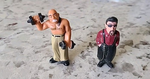 Lot of 2 Homies Mini Figures Chino Loco and Vato Loco
