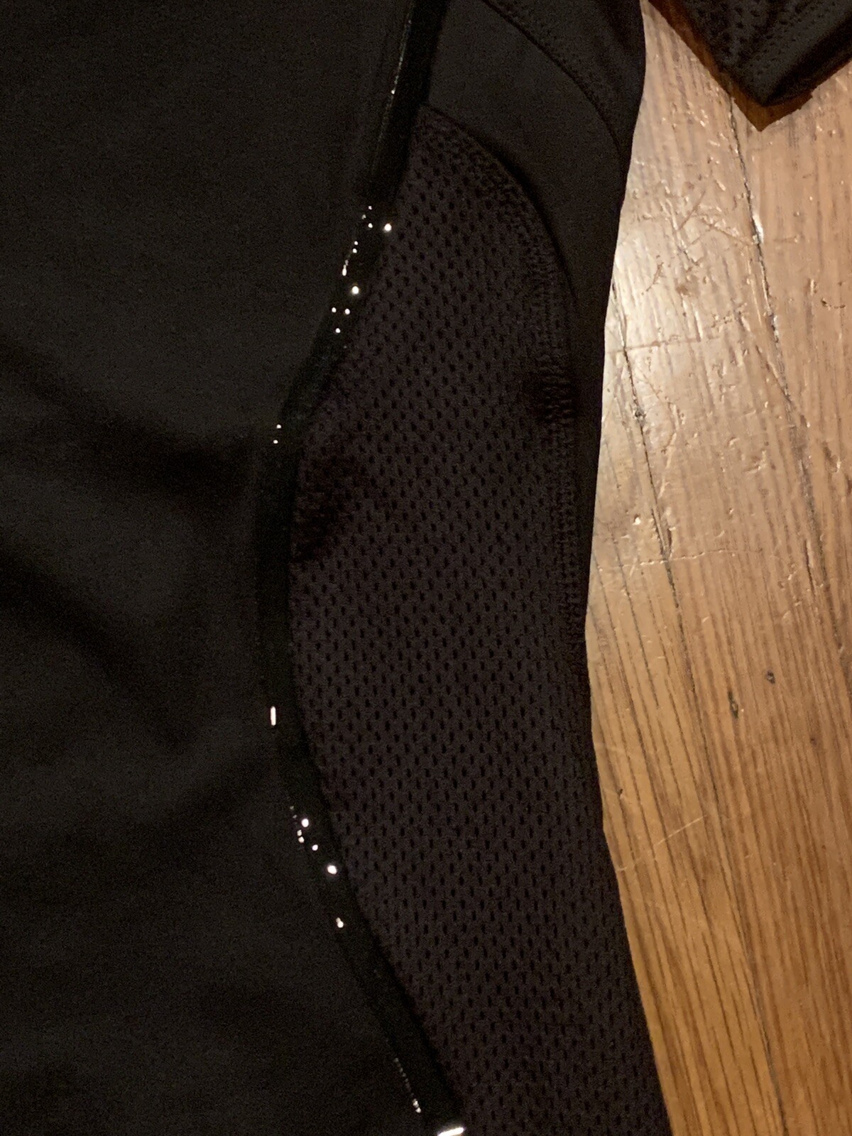 Picture 3 of 10