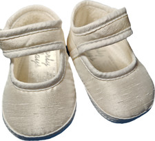Early Days Girls White Soft Soled Satin Upper Occasion Wear Shoes. Size 1