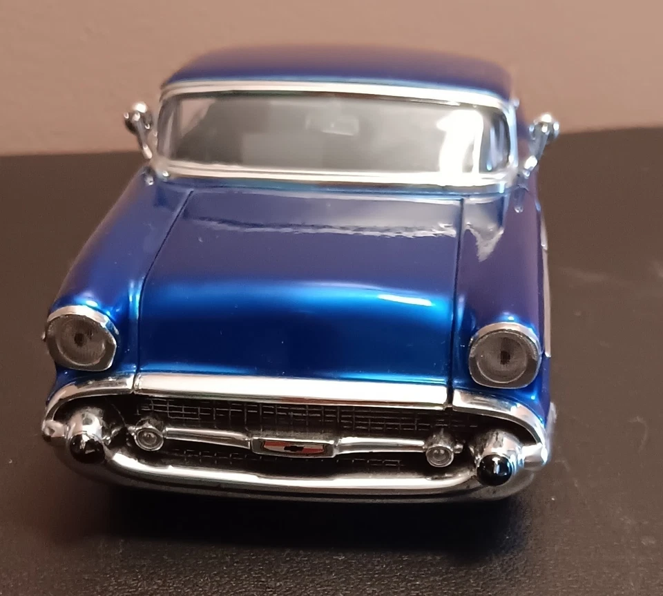 Chevrolet Bel Air 1957 Jada Toys escala 1:24 azul diecast modelo de coche sin caja Foto 4 de 4
