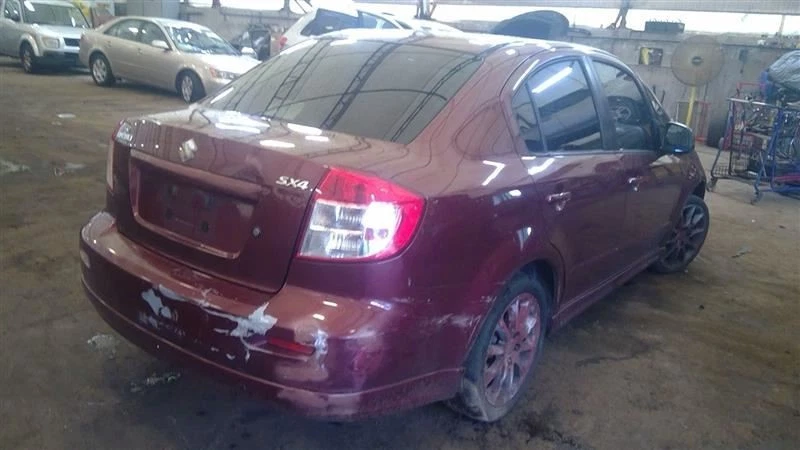 Automatic Transmission Hatchback FWD Fits 07-09 SX4 5582392 Foto 3 de 4