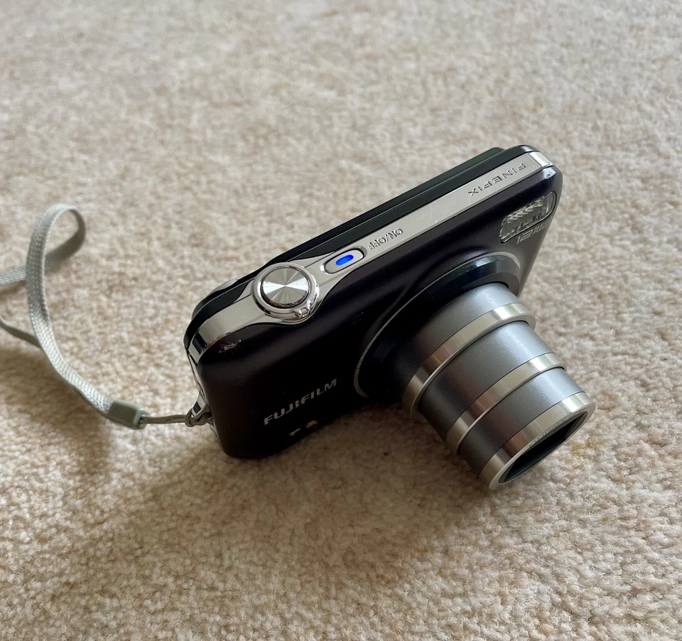 Fujifilm FinePix JZ300 Digital Camera 12MP, 10x Optical Zoom, Black With Sd Card, photo 2 of 5