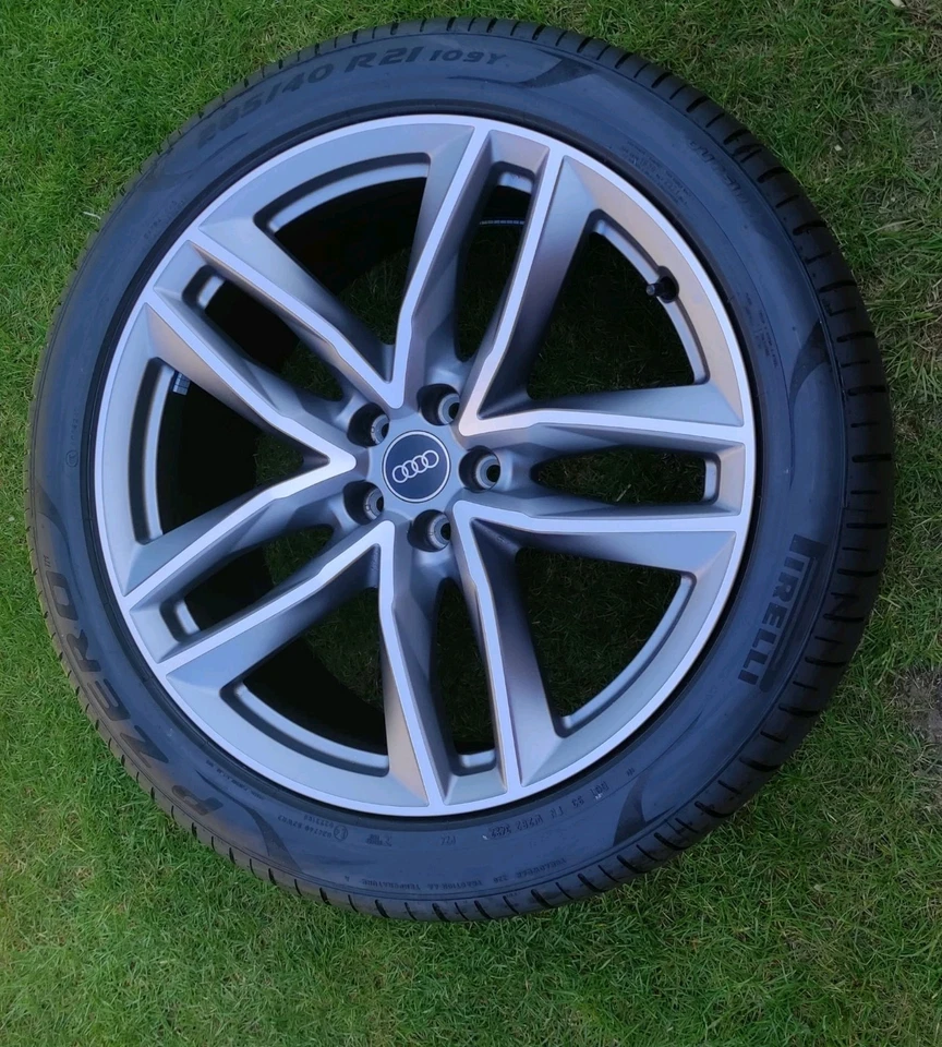 2x Audi Sport Doppelspeiche Q7 9.5Jx21H2 4M0601025 m. Pirelli P Zero 285/40 R21  - Bild 2 von 4