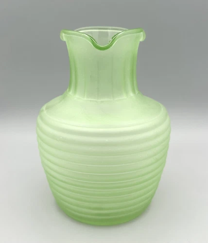 Vtg Frigidaire Green Uranium Glass Iced Tea Beverage Server Ribbed Water Pitcher