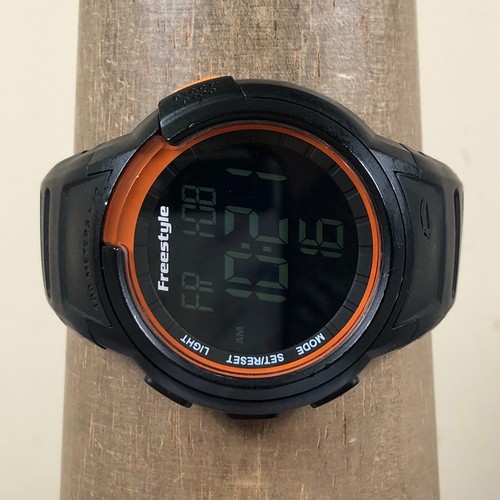 Freestyle Men FS85012 Multifunction Rubber Quartz Digital 47mm Watch 7 3/4" - Picture 2 of 13