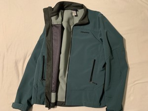 patagonia softshell jacket mens
